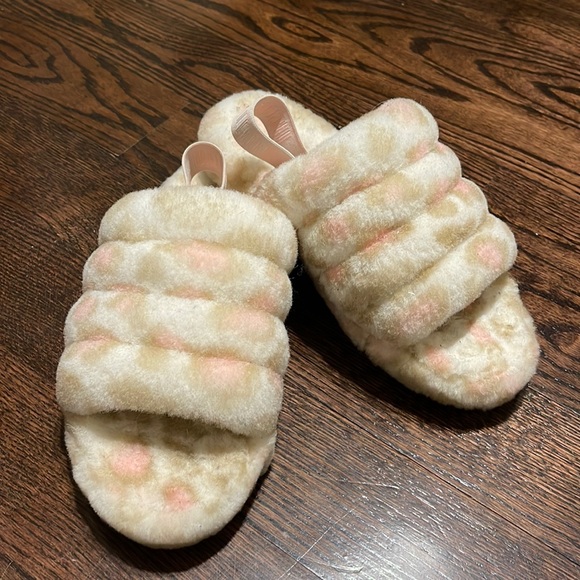 Ugg fluff yeah in white and pink leopard - Picture 2 of 6